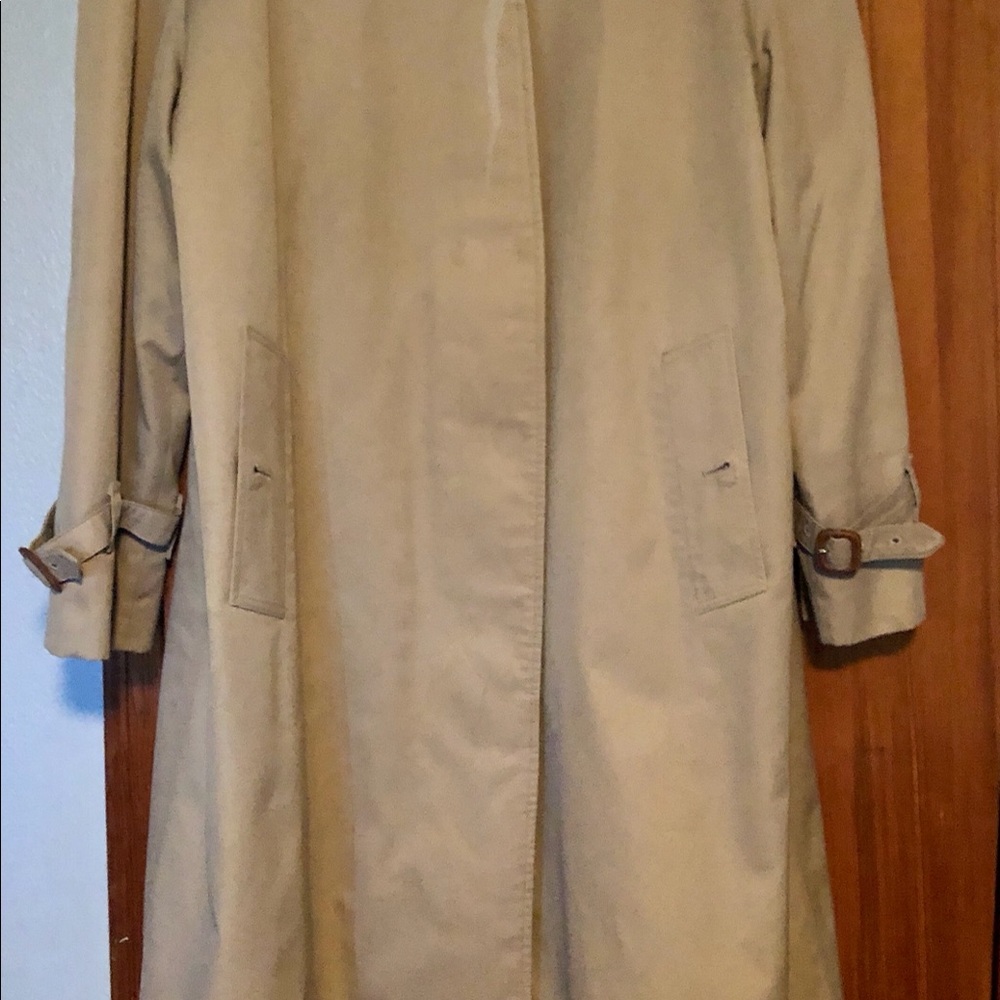 Burberry woman trench coat vintage